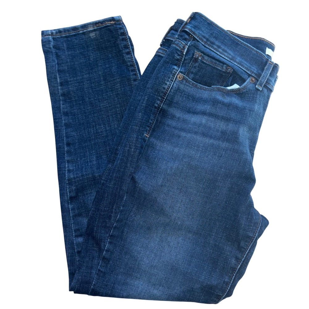 Levis‎ Classic Capri Jeans Womens 27 Dark Wash Slim Fit Cropped Denim Pants